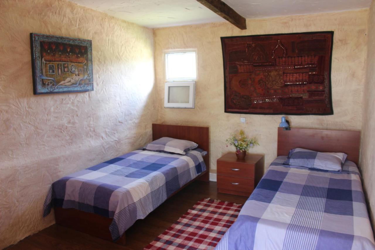 Golden Cradle Hotel Bazaleti Luaran gambar